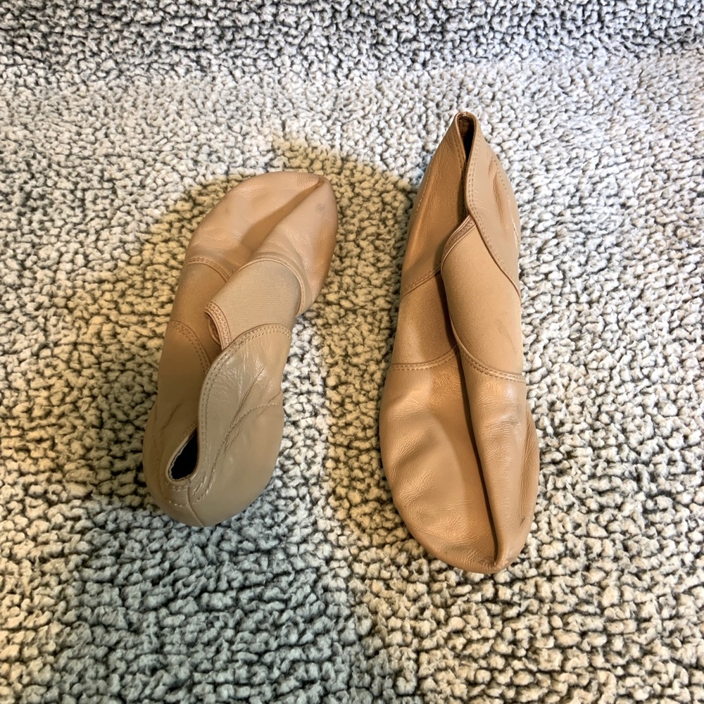 Tan Jazz Slip-On Shoes